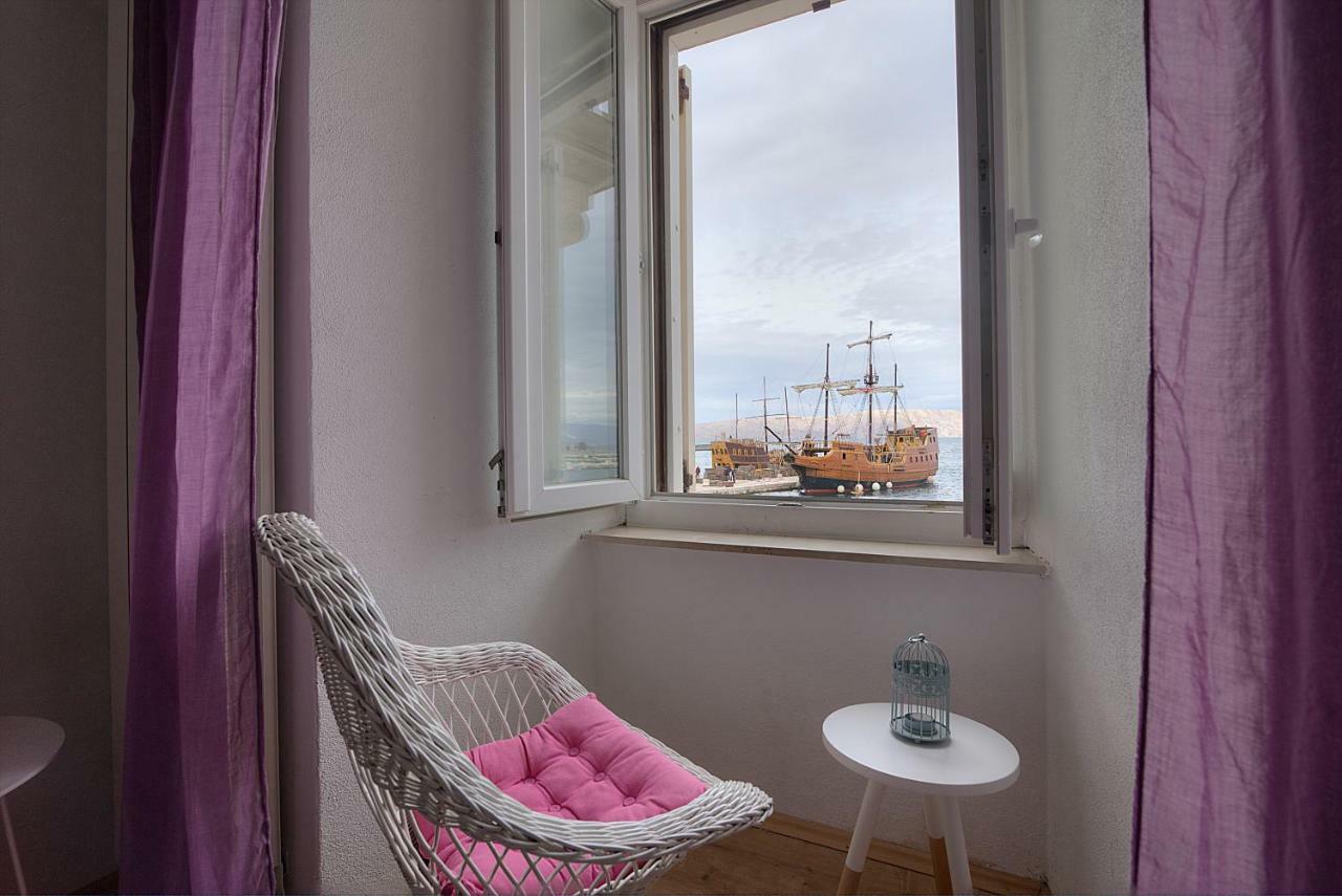 Apartments&Rooms Josephine Senj  Buitenkant foto